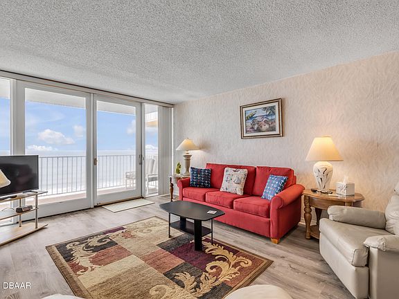 5th image of 5203 S Atlantic Ave APT 412B