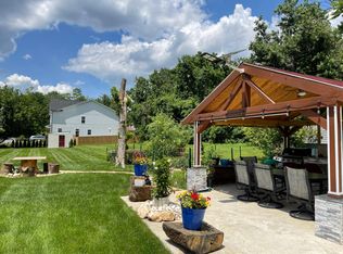 463 Courthouse Rd SW, Vienna, VA 22180