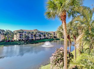 800 Uno Lago Dr APT 305, Juno Beach, FL 33408