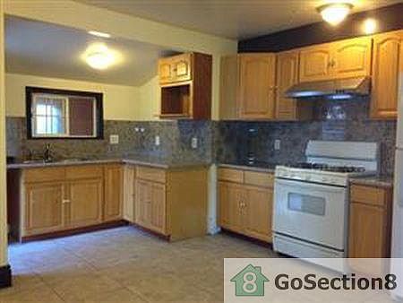 2nd image of 625 Capistrano Dr