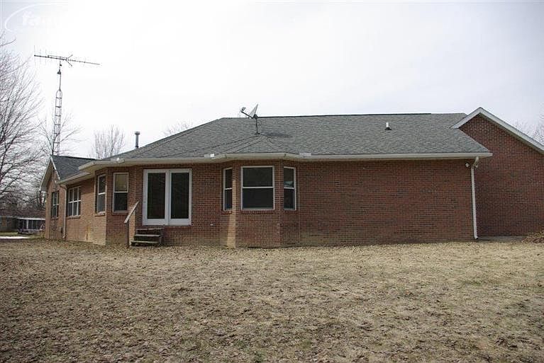 1st image of 2095 Suzanne Ln