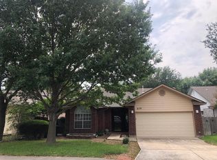 6119 Heritage Place Dr, San Antonio, TX 78240