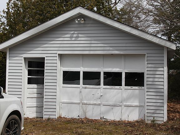5th image of 17325 E South Caribou Lake Rd