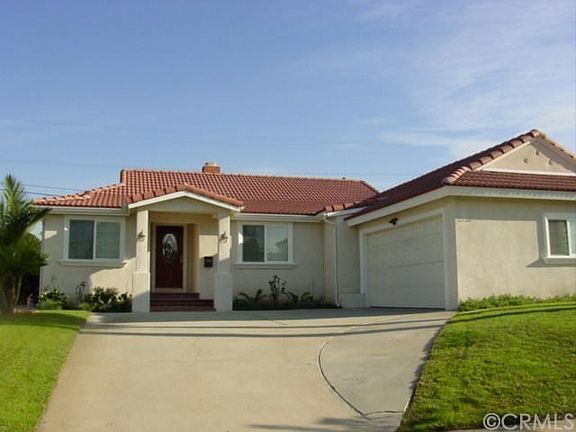 2nd image of 2320 Westmont Dr