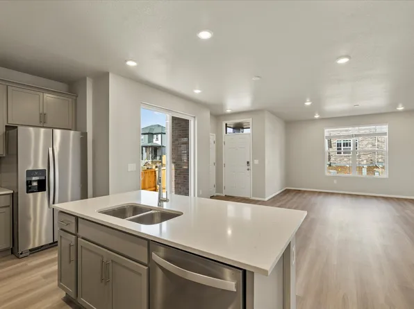 The Keystone Plan, Horizon Uptown: The Mountain Collection