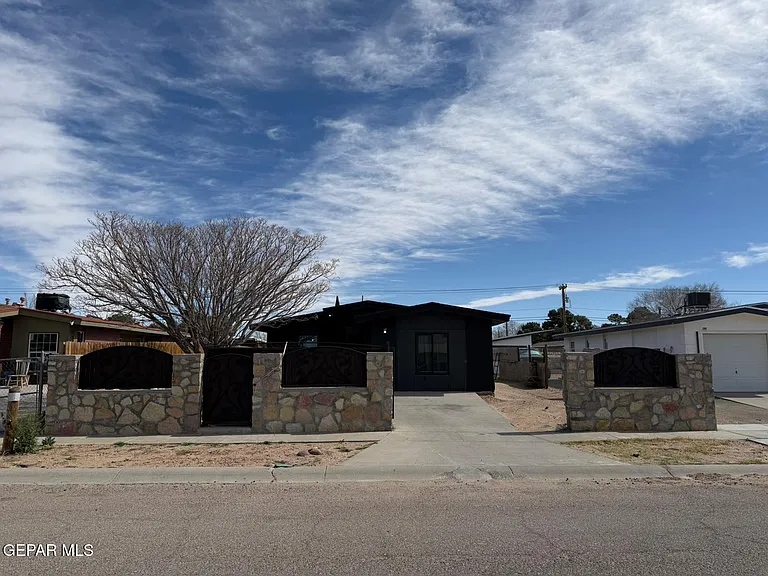 14624 Achim Dr — Photo 3