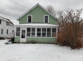 13 Bouck St, Dannemora, NY 12929