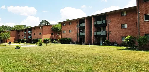404 Homes Photo 1