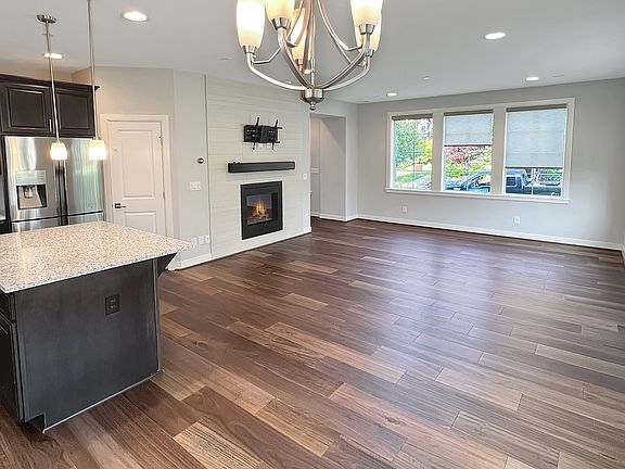 3rd image of 11485 158th Ave NE