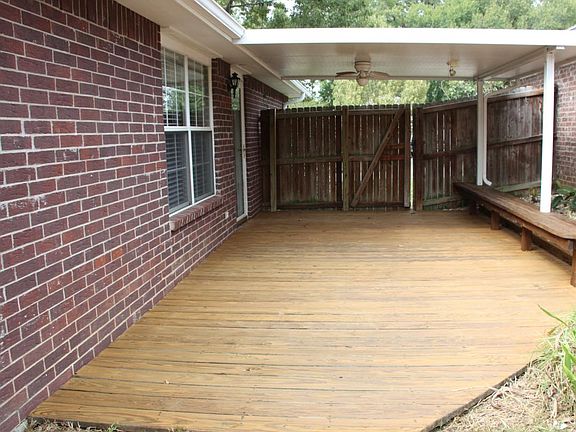 Deck w/fan
