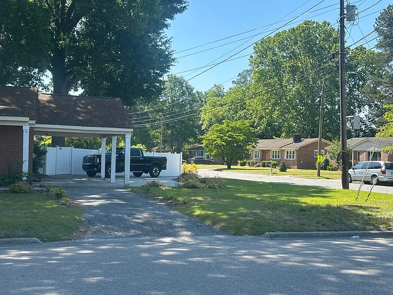 1111 Cedar Ln — Photo 14