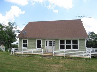 388 Huntington Rd, Worthington, MA 01098