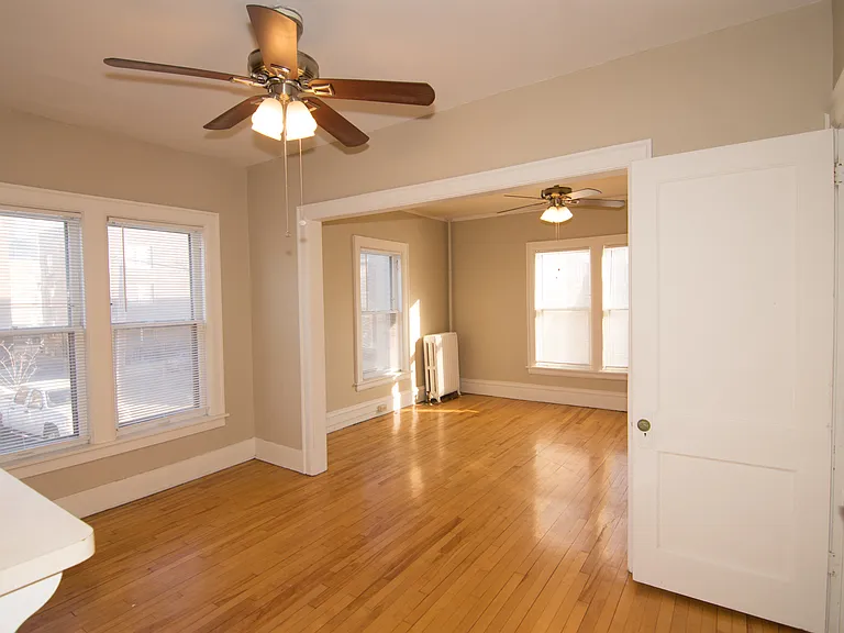 Stevens Square Apartments — Photo 171