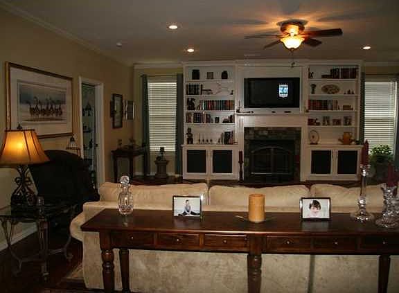 2nd image of 13 La Quinta Ct