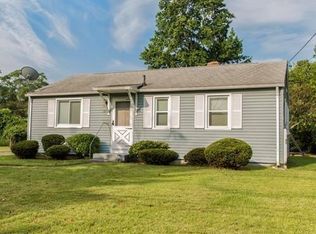 33 Vadnais St, Agawam, MA 01001