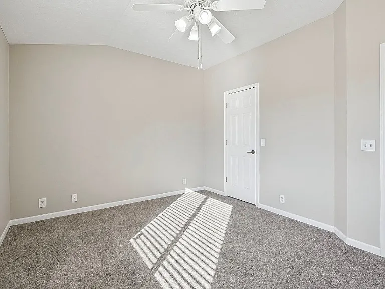 7841 Bondesson St — Photo 15