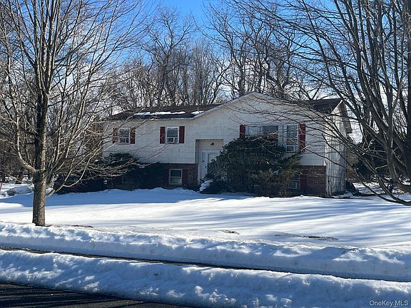 4th image of 35 Fessler Drive