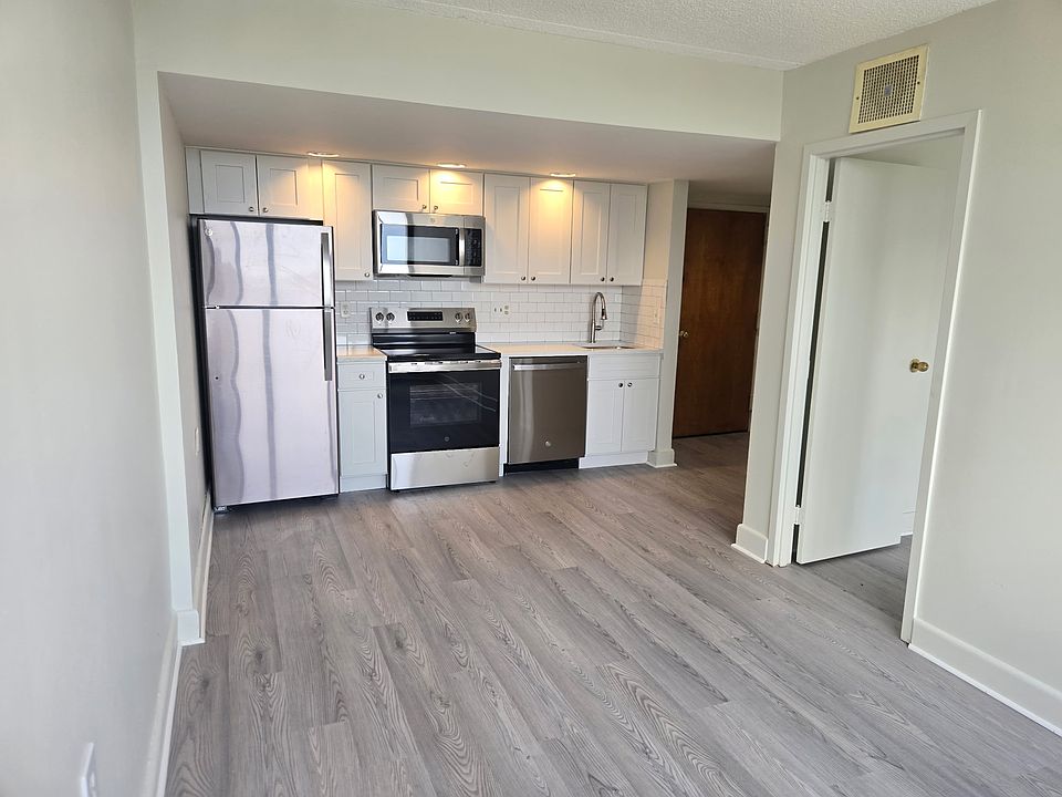 1st image of 60 Strawberry Hill Ave Unit 1103