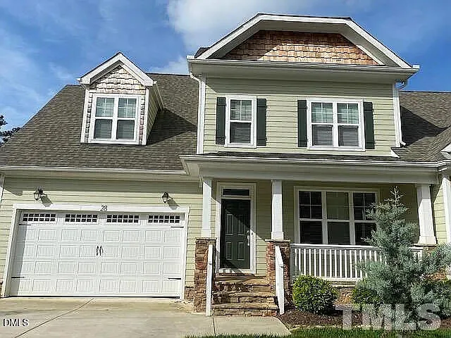 28 Grandwood Cir