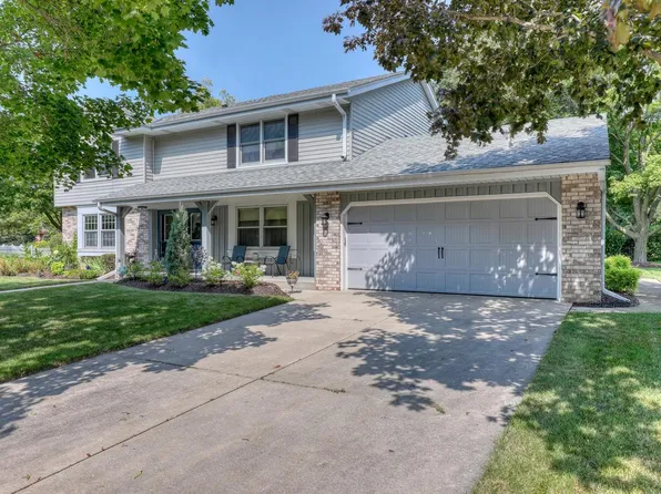 N102W7120 Harrison Ave, Cedarburg, WI 53012