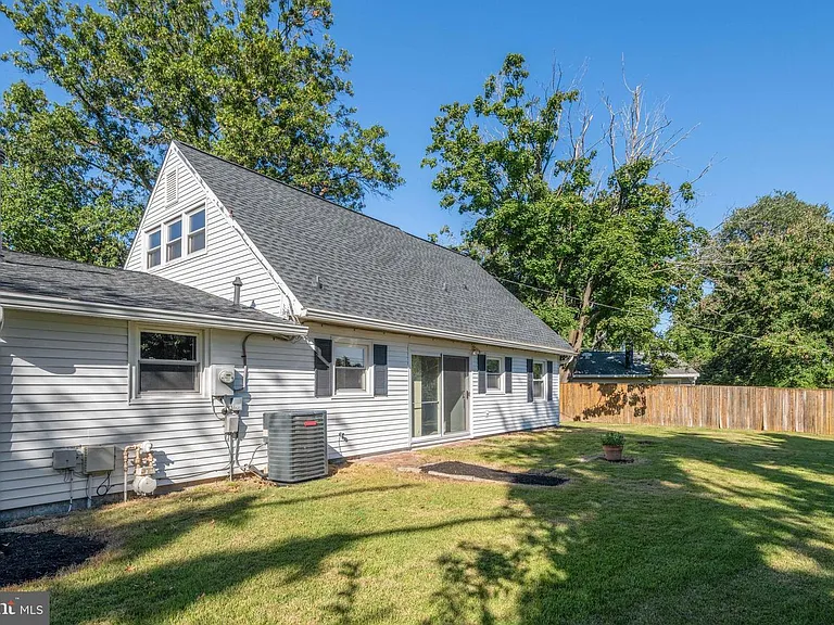 12319 Manvel Ln — Photo 22