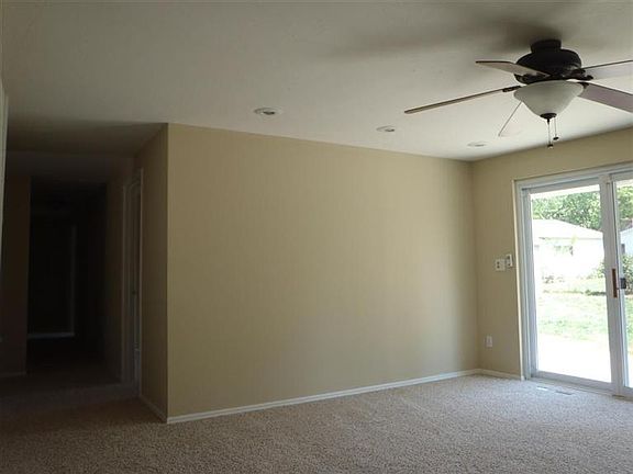 5th image of 6410 Chippingdon Dr