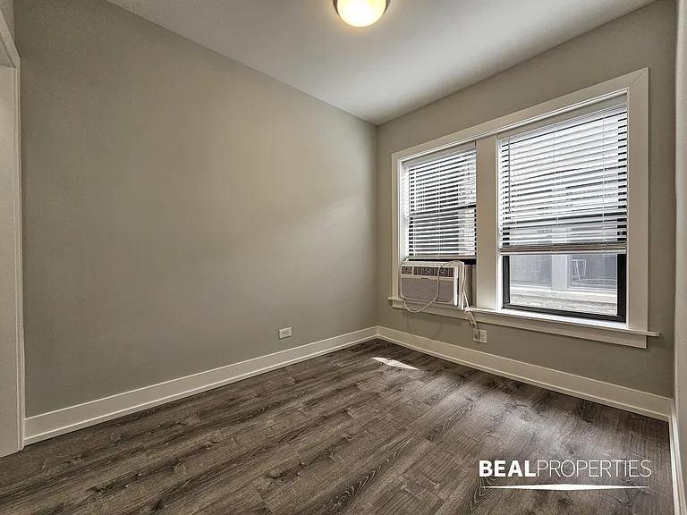 701-715 West Brompton — Photo 26