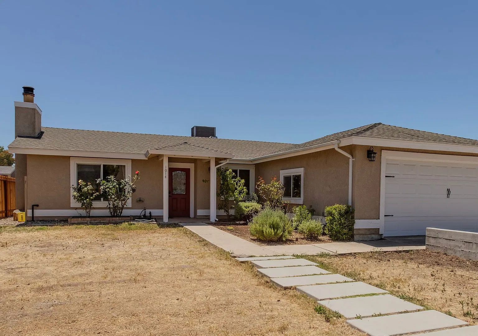 Nice 3-bedroom home near the high school — Photo 3