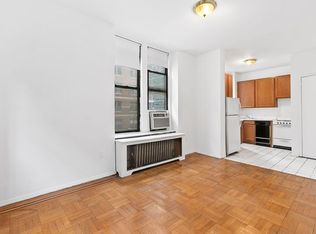 342 E 71st St APT 2A, New York, NY 10021