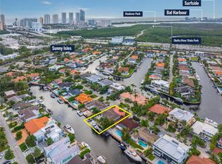 3241 NE 165th St, North Miami Beach, FL 33160