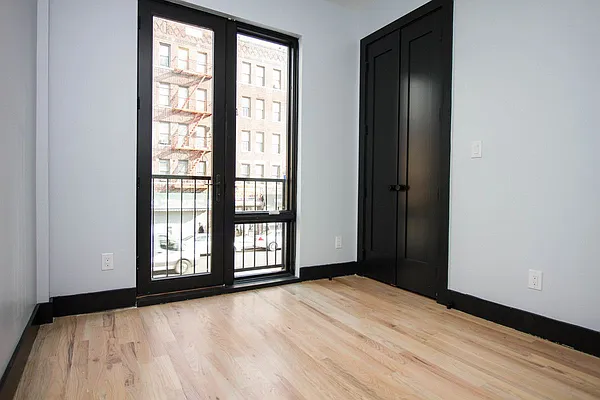 Rented by Brooklyn High Rise LLC | media 27
