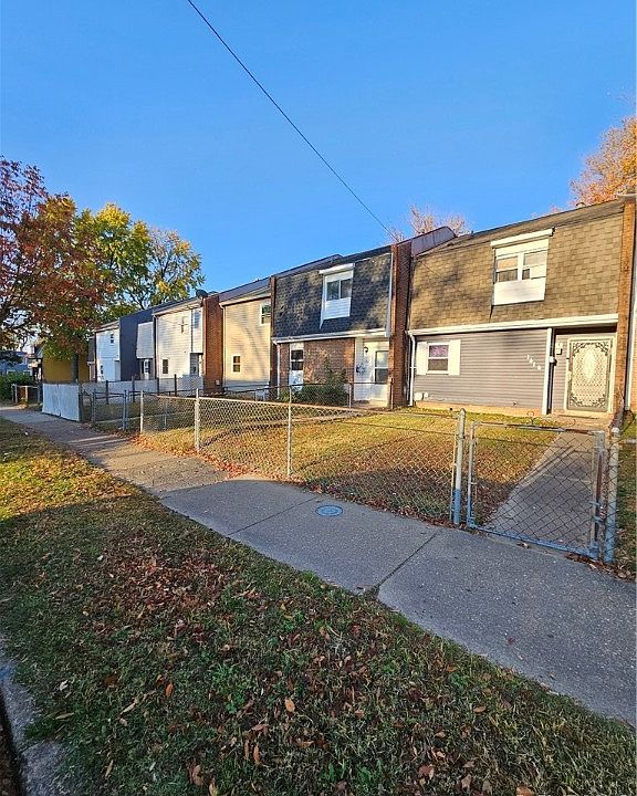 2nd image of 1416 Mechanicsville Tpke