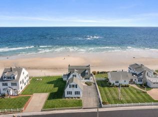 4 Priscilla Beach Rd, Plymouth, MA 02360