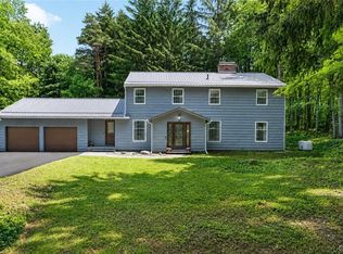 4866 Briarwood Ln, Manlius, NY 13104