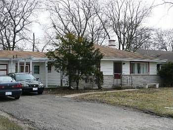 2nd image of 1321 Longmeadow Dr