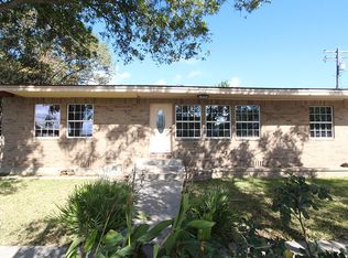 800 W Fox St, Caldwell, TX 77836