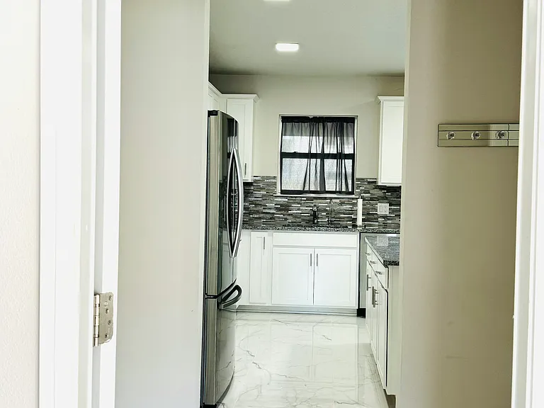3839 Britton Beach Pl — Photo 6
