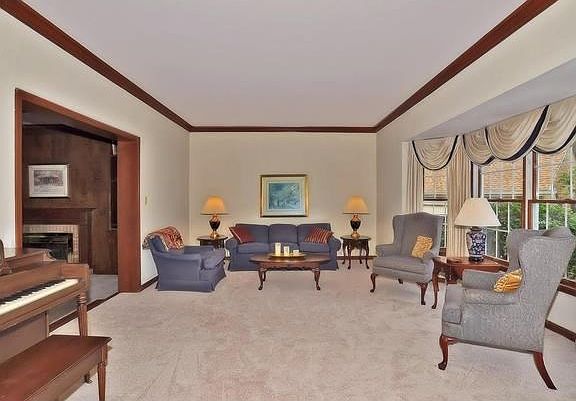 3rd image of 1752 Woods Bend Ln