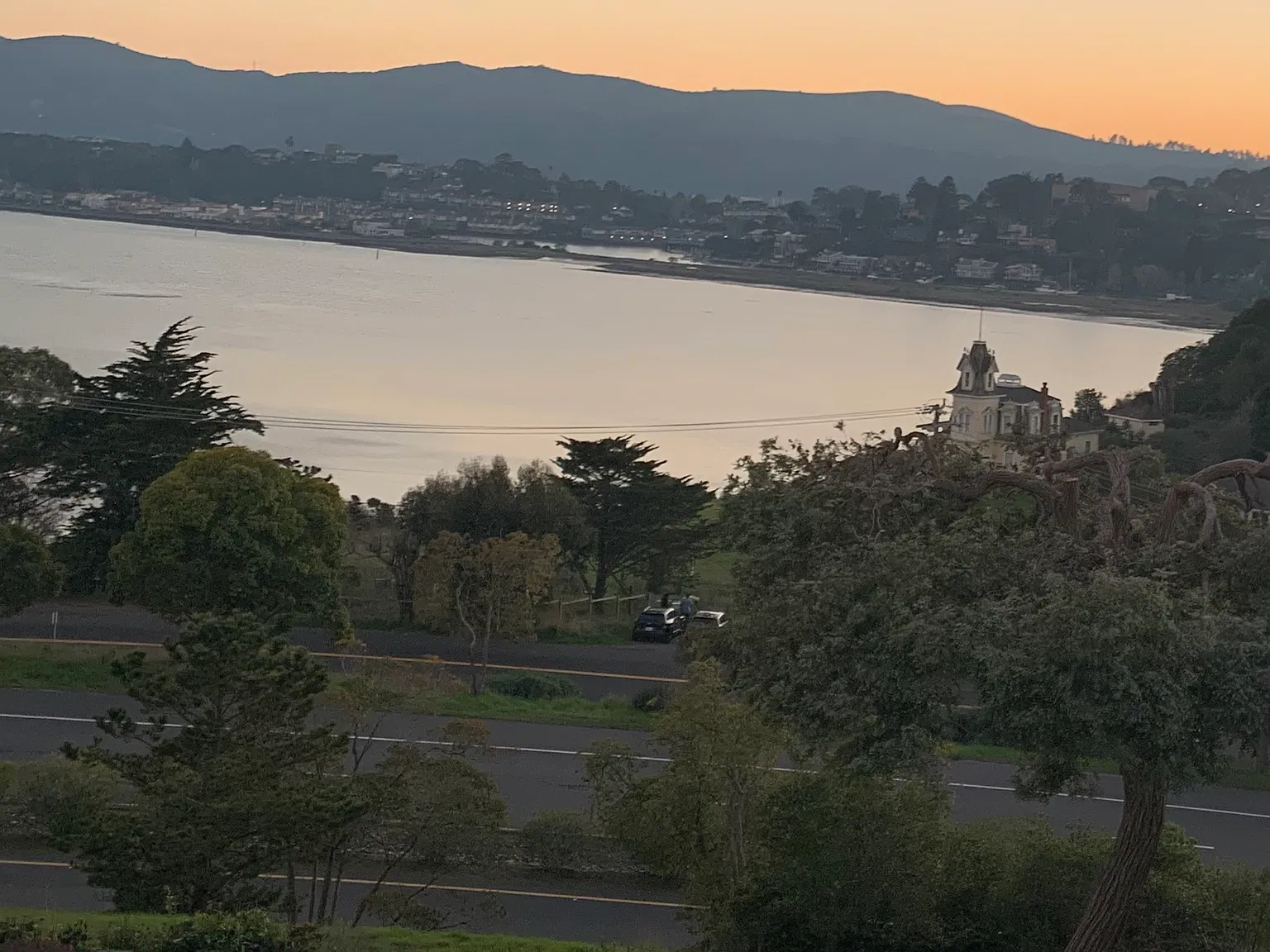 Janet Way, Tiburon — Photo 3