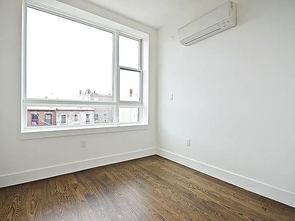 5th image of 1234 Bedford Ave #5R