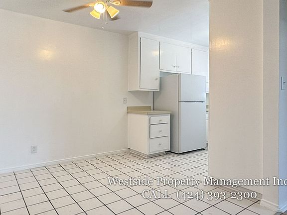3rd image of 1823 Colby Ave #4