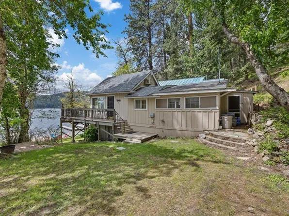 12931 N North Park St, Newman Lake, WA 99025