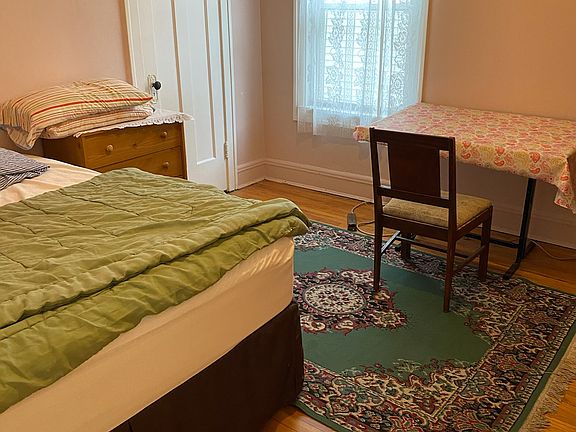 5th image of 4125 W Barry Ave #2