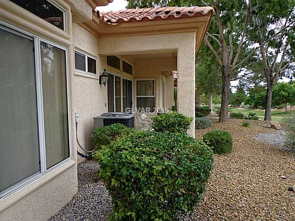 5th image of 10137 Hunter Springs Dr