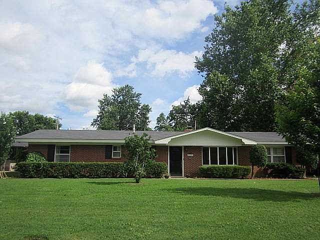 1st image of 1506 Melrose Dr