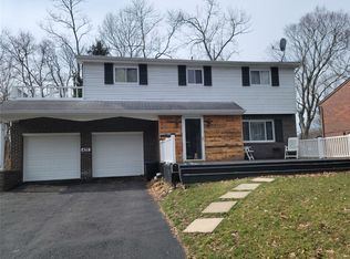 475 Fielding Dr, Pittsburgh, PA 15235