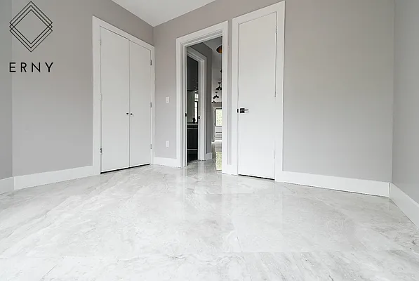 Rented by ERNY LLC | media 7