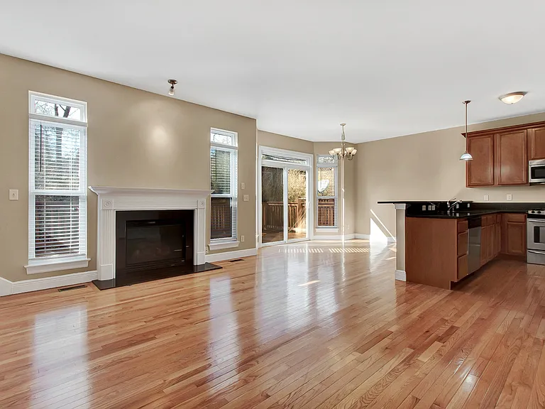 7103-13 Horner Ave — Photo 6