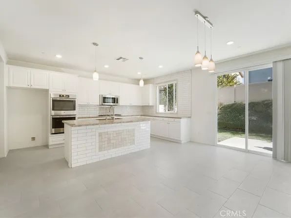 19505 Fortunello Ave, Riverside, CA 92508