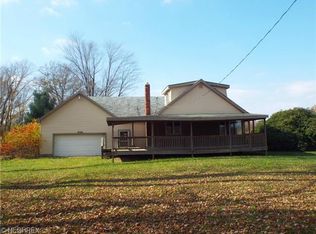 9015 Durst Colebrook Rd, North Bloomfield, OH 44450
